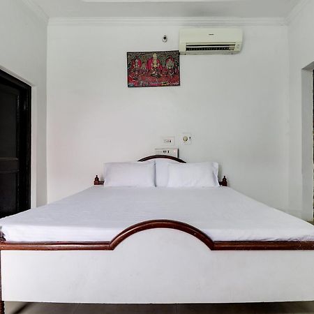 Hotel O Hanuman Bagh Ayodhya Ngoại thất bức ảnh