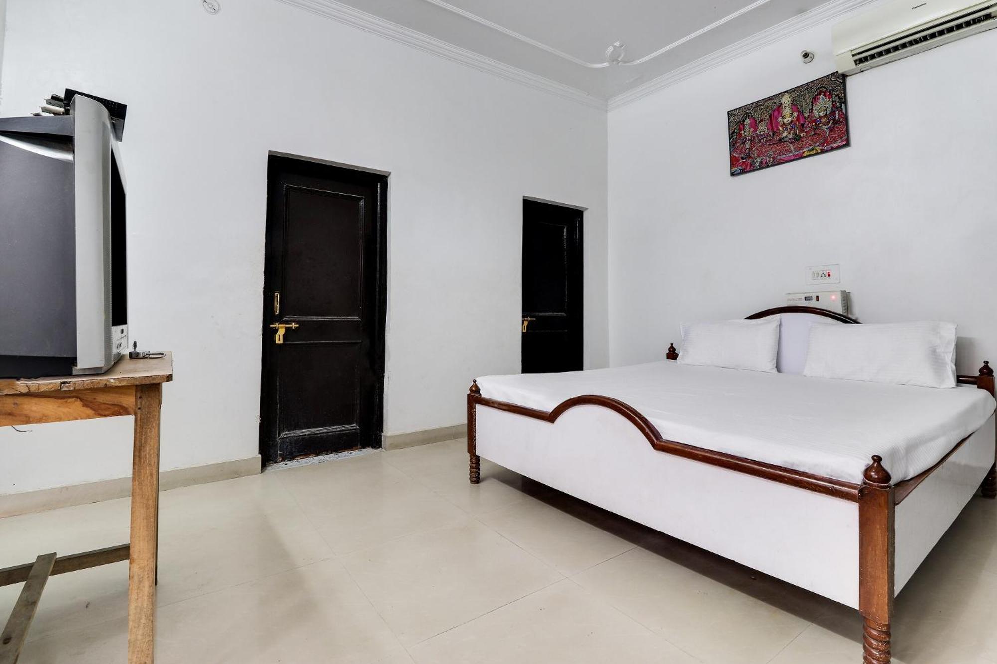 Hotel O Hanuman Bagh Ayodhya Ngoại thất bức ảnh