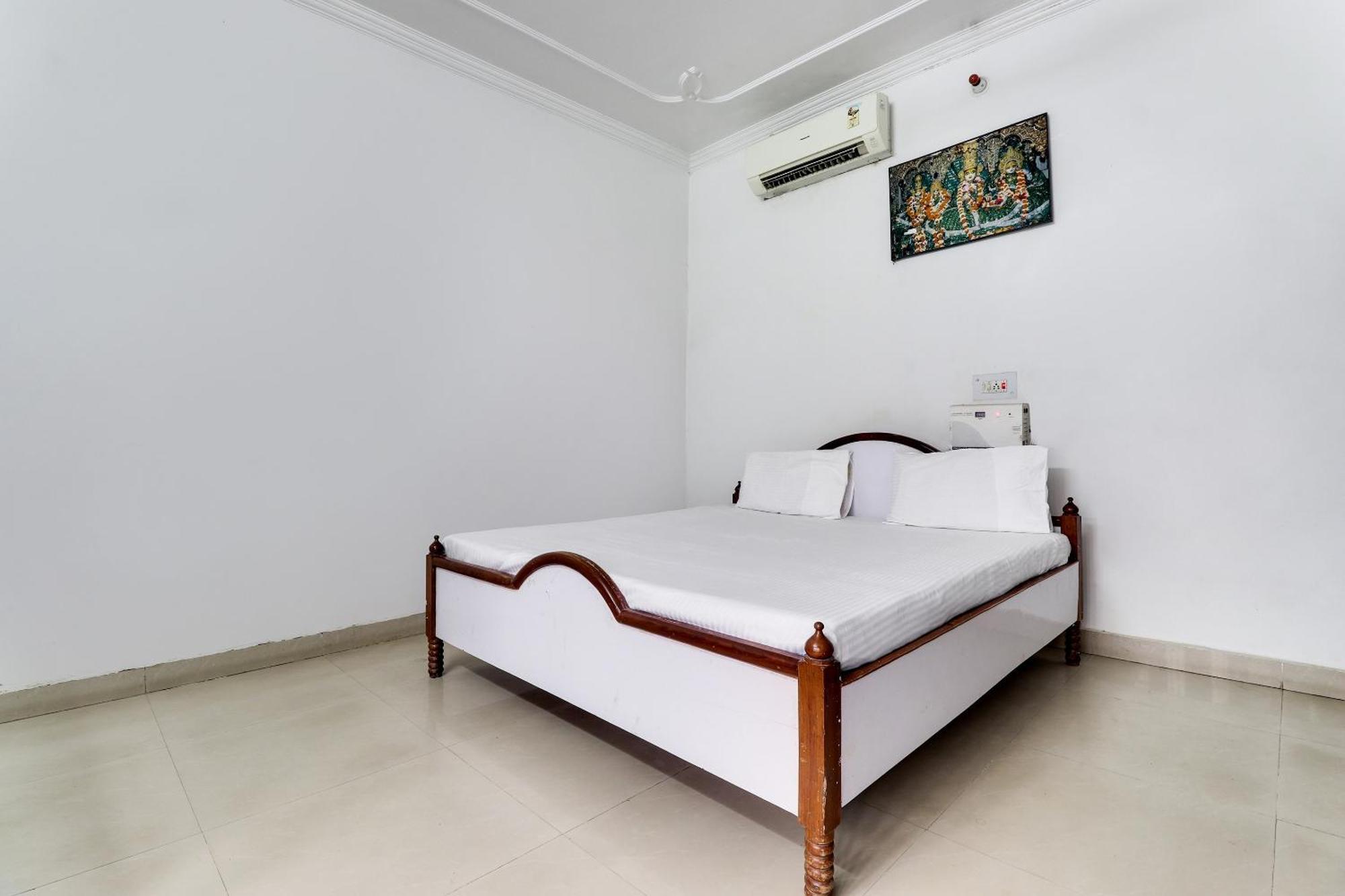 Hotel O Hanuman Bagh Ayodhya Ngoại thất bức ảnh
