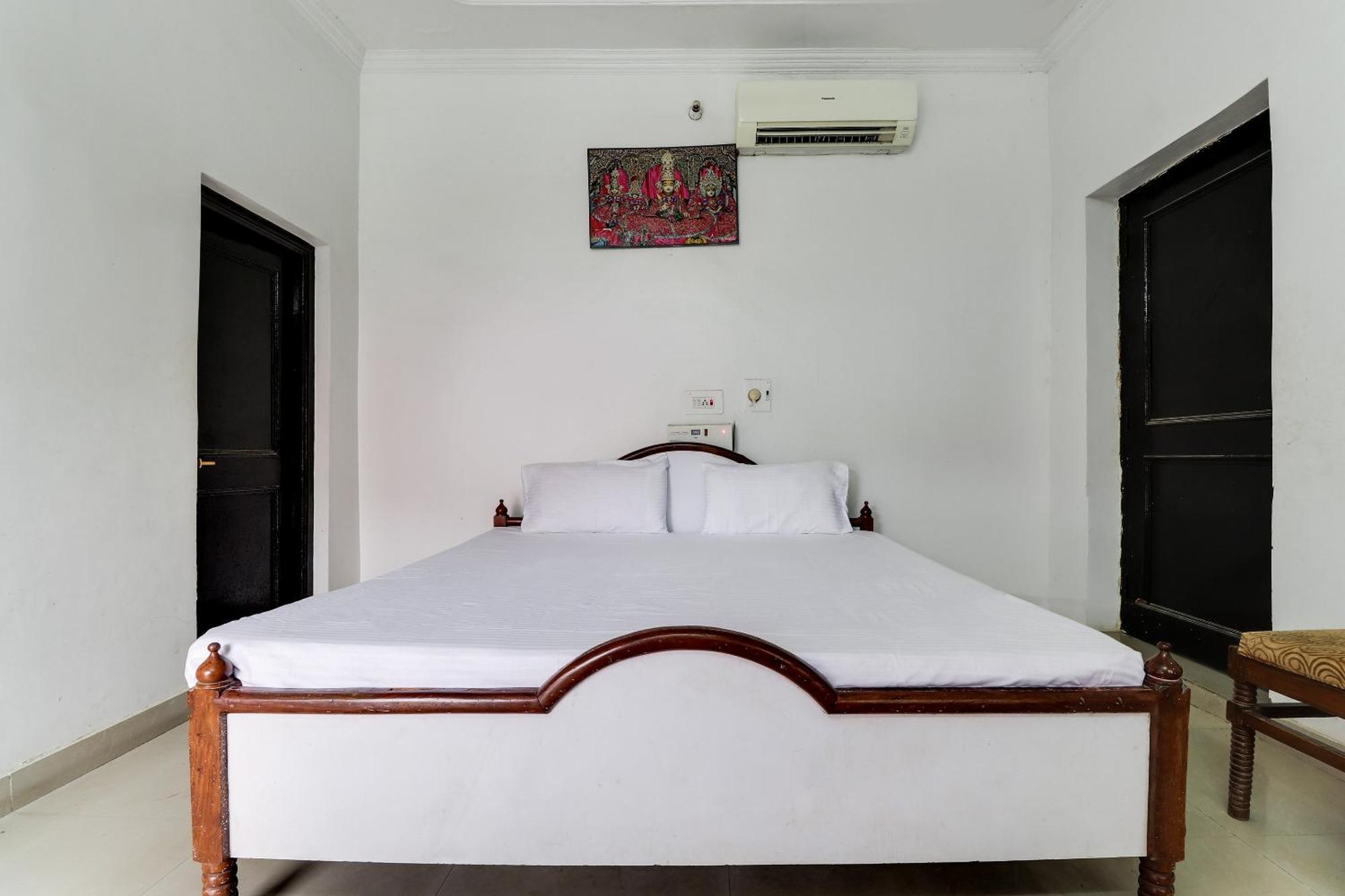 Hotel O Hanuman Bagh Ayodhya Ngoại thất bức ảnh