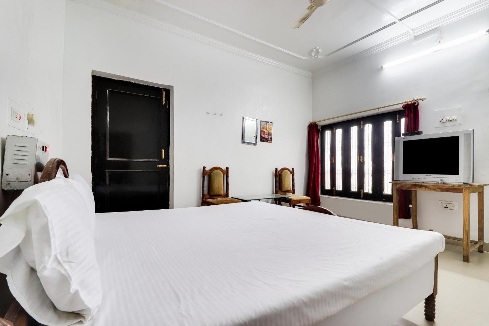 Hotel O Hanuman Bagh Ayodhya Ngoại thất bức ảnh
