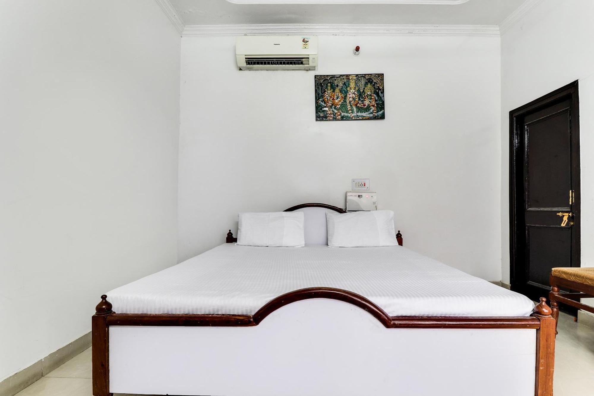 Hotel O Hanuman Bagh Ayodhya Ngoại thất bức ảnh